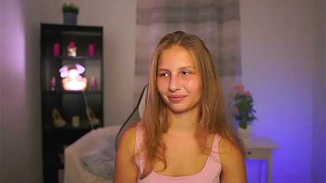 emmie_murray's cam snapshot