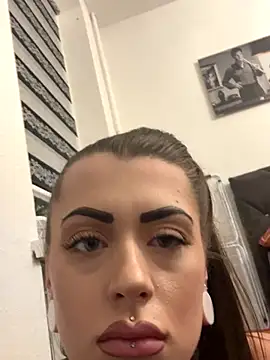 Barbie_1312's cam snapshot