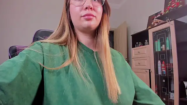 stella_vestal's cam snapshot