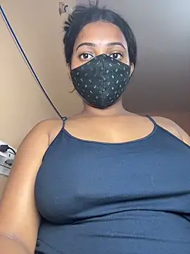 pumpumrani's cam snapshot