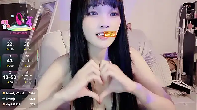 twlilybae live sex cam