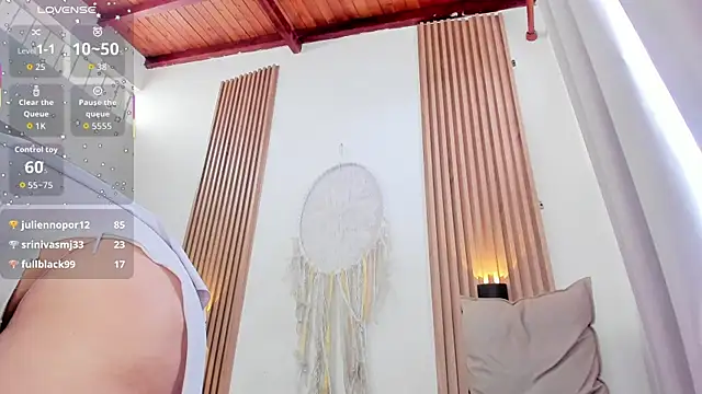 malak_nanyy's cam snapshot