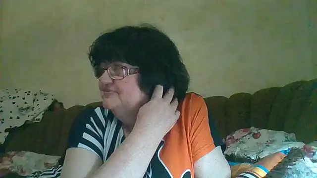 MilaSky5303's cam snapshot