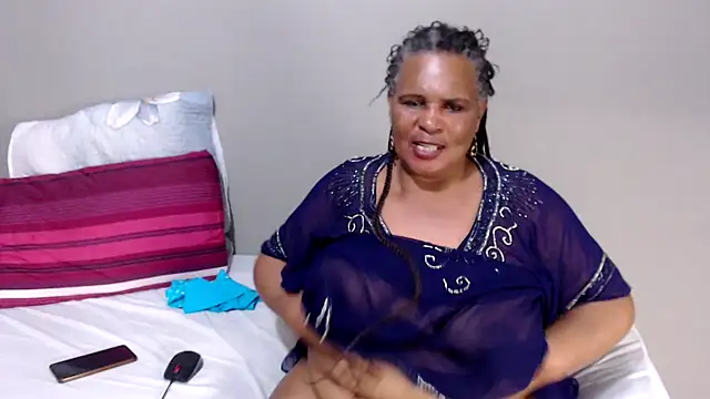 GrandBustyMelon's cam snapshot