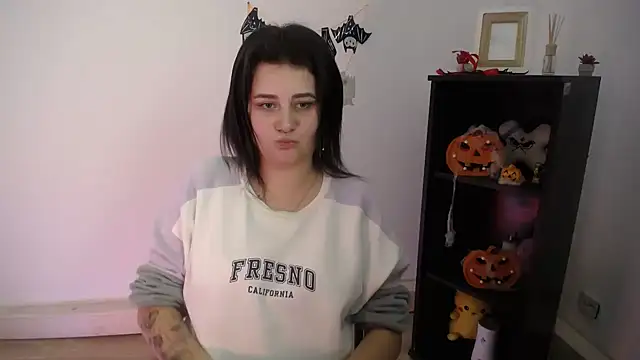 Katrin_kiss_'s cam snapshot