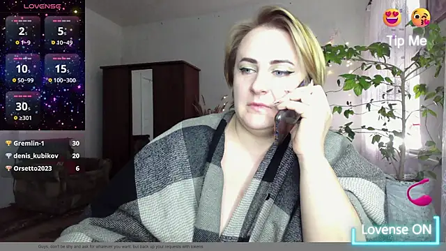 SheilaLight24's cam snapshot