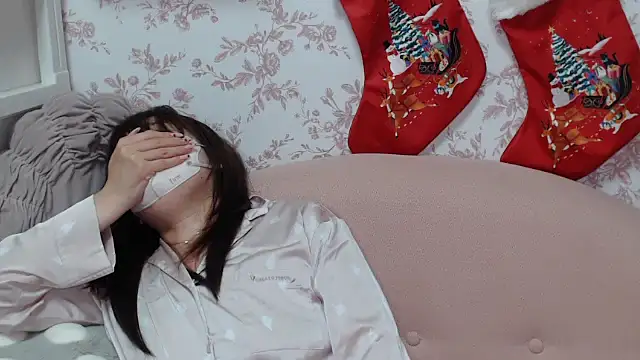 mei_hosina's cam snapshot