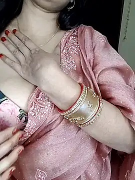 kaamuk_shweta live sex cam