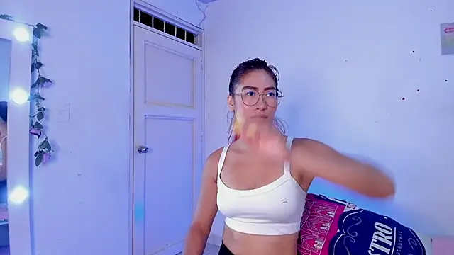 kazumikyoo7's cam snapshot