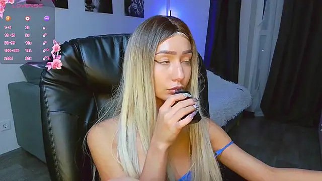 Lisa_Shultz's cam snapshot