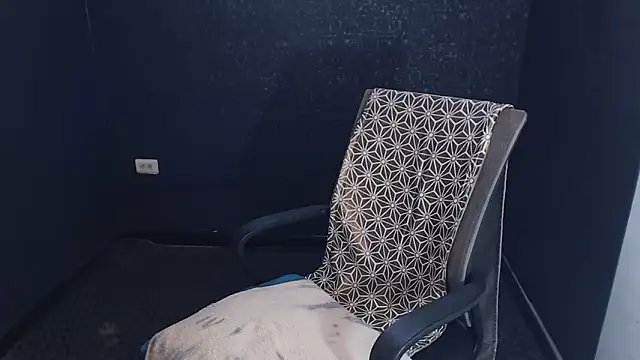 Kerverr_ live sex cam