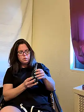 Hotmess_express420 live sex cam