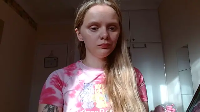 CherrysGotCakes's web cam