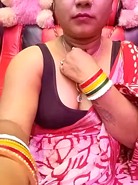 ella_mariya's cam snapshot