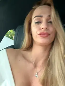 ericafontesx's cam snapshot