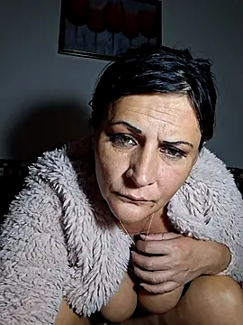 anaaamariaaaa's cam snapshot