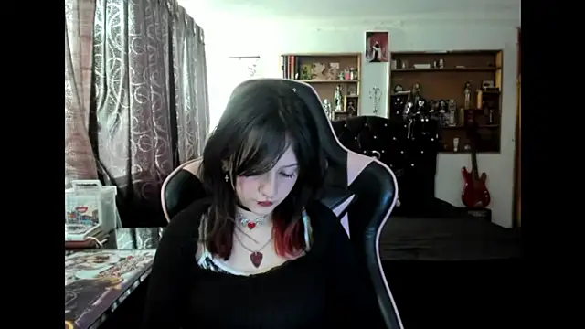 Maki_Zein_'s cam snapshot