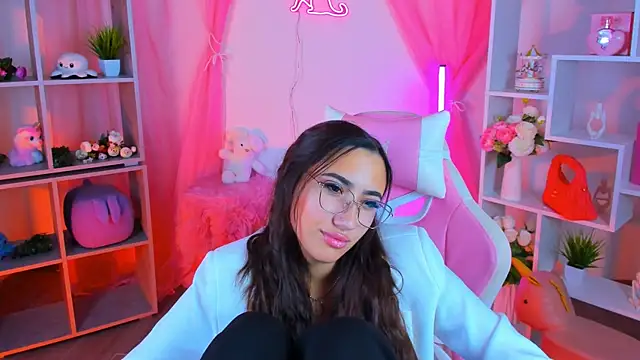 RebeckaThornton's cam snapshot