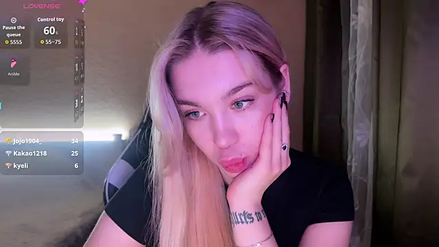 ariashaa's cam snapshot