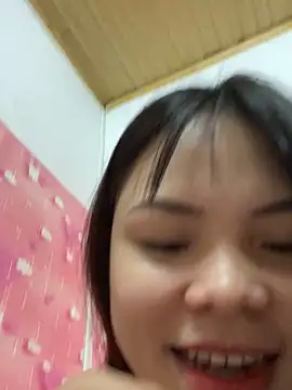 Christy-18 live sex cam