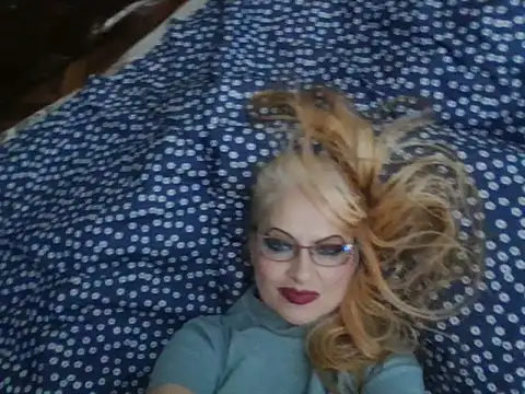 CarlyTreat's cam snapshot