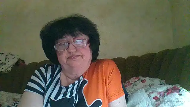 MilaSky5303's cam snapshot