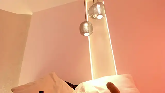 angeline-777's cam snapshot