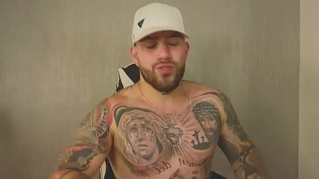 Ades_Lowe's cam snapshot