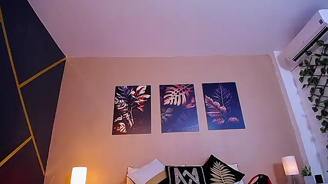 ChristopherBlack_'s cam snapshot