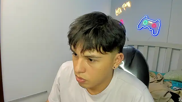 StiwenTwink's cam snapshot