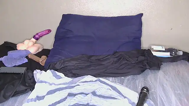 CherieBlushX's cam snapshot