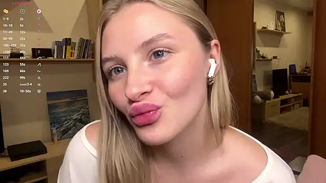 VictoriaMystery's cam snapshot