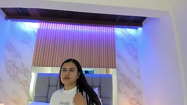 miia_luna_'s cam snapshot