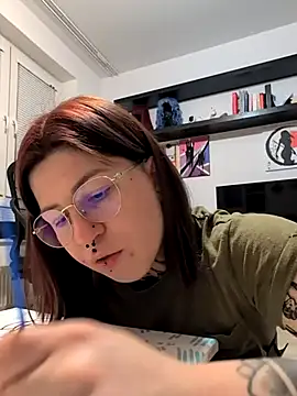 divine_eve's cam snapshot