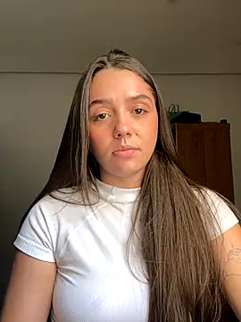 luiza_barcelos live sex cam