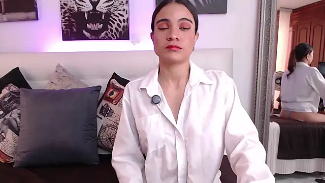 leyah_'s cam snapshot