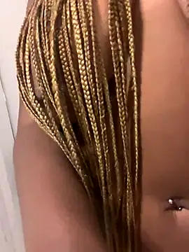 Naughty_JessieX's cam snapshot