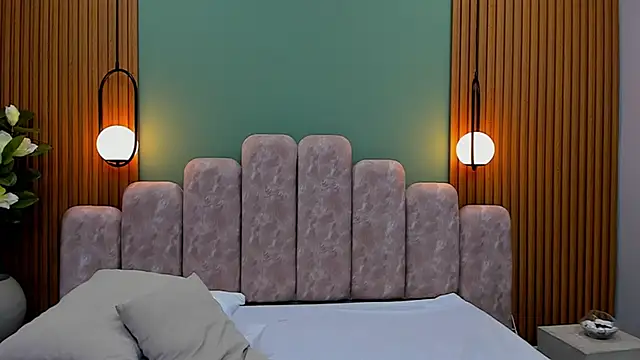 NicoleBlum's cam snapshot