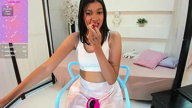 Selenafoxxx6's cam snapshot