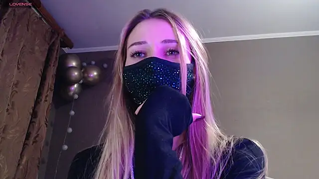 Iris_lave's cam snapshot