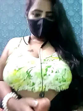 tamil_Vennila's cam snapshot