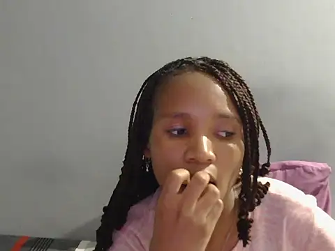 yellowbonecams1874's cam snapshot