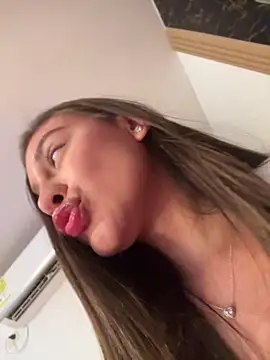 Rose-euphoria live sex cam