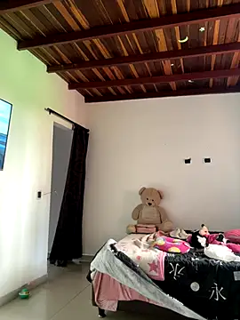 Paulet_Johnson's cam snapshot