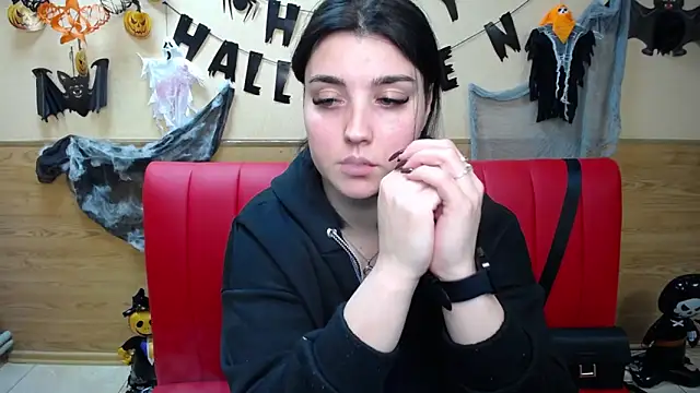 ScarletCargo's cam snapshot