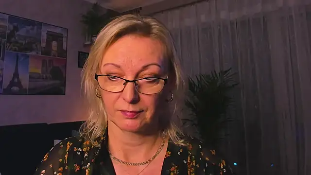 vanessa_chat's cam snapshot