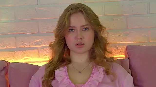 SelinSwarovski live sex cam