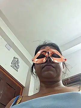 SIMIHOT's cam snapshot