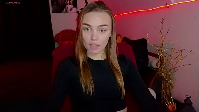 KitsyMoore's cam snapshot