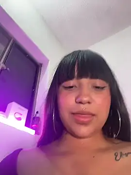 sophi_k's cam snapshot